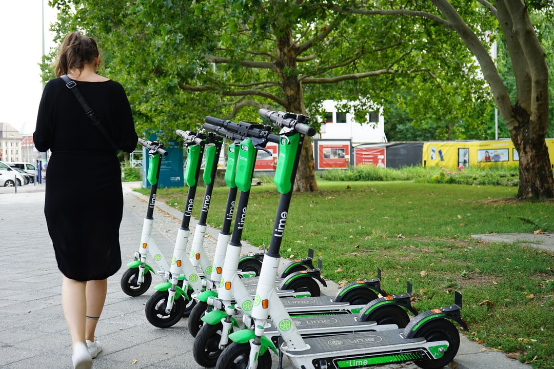 How to Use Lime Scooter for Free? (Here Are Simple Steps!)