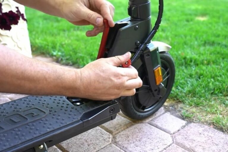 How to Unlock Gotrax Scooter? (A StepbyStep Guide!) 2023 » Scooter Tip
