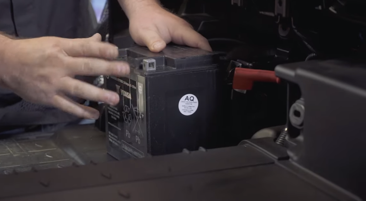Can Am Defender Battery Location (Find and Fix!) 2024 » Scooter Tip